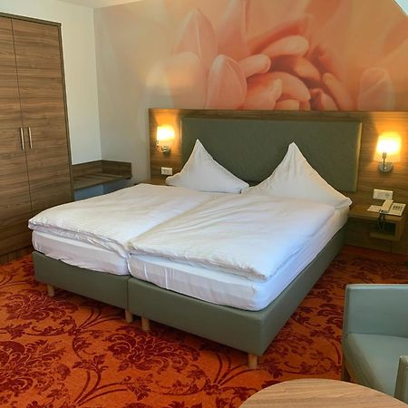 Hotel Felsenkeller روديسهايم ام رين المظهر الخارجي الصورة