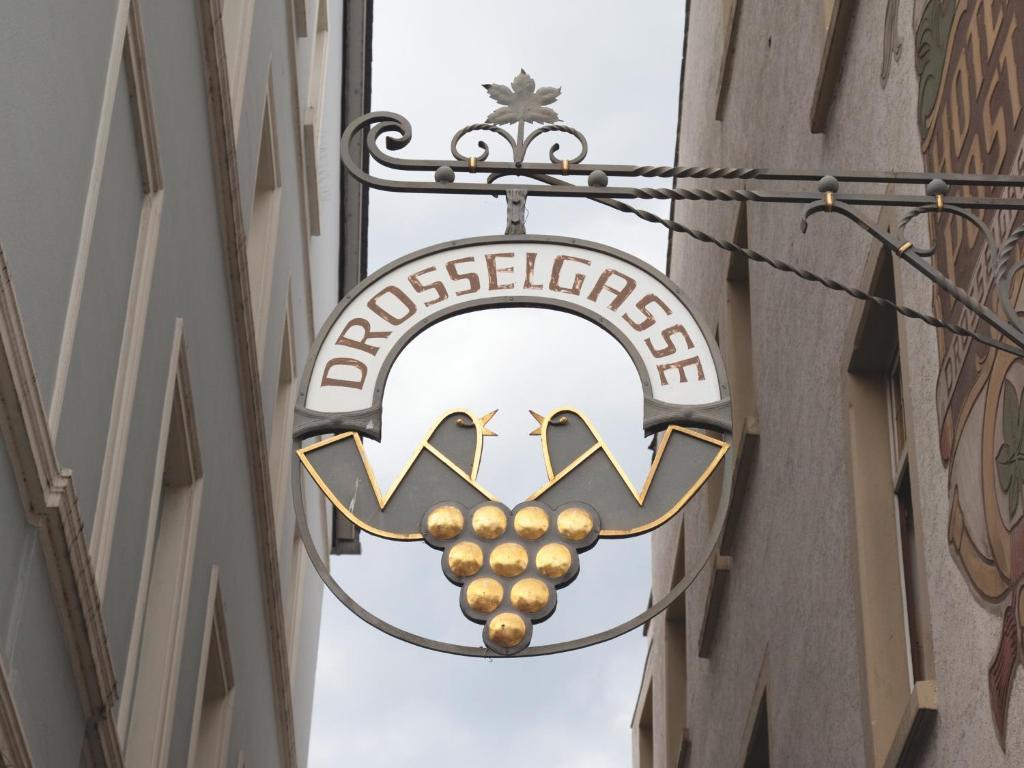 Hotel Felsenkeller روديسهايم ام رين المظهر الخارجي الصورة